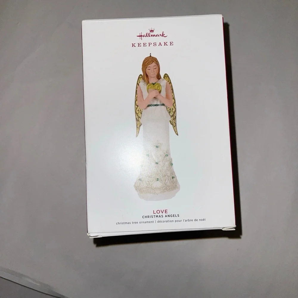HALLMARK Keepsake 2019 LOVE Christmas Angels Series #2 CHRISTMAS ORNAMENT Angel